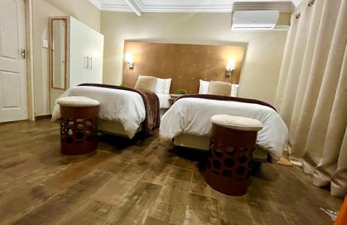 Rustenburg Casa | Swane’s guesthouse