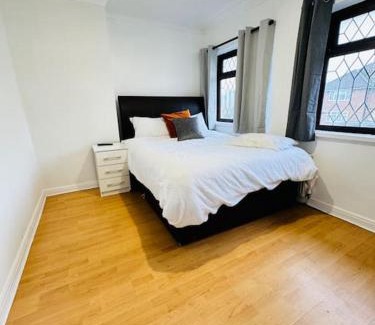 Harborne Casa | Swanky2bedRetreatNearHarborne