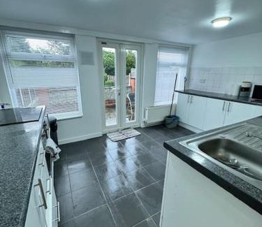 Harborne Casa | Swanky2bedRetreatNearHarborne