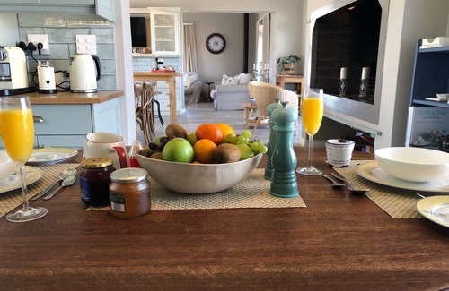 Sedgefield Casa | Swans Nest Home in Sedgefield Myoli Beach is pet friendly and near to the beach