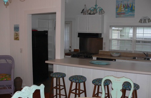 Swansboro Cabaña | Distrito Histórico de Swansboro 2BR / 2 BA - A pie hasta el agua / Restaurantes $ 450 - $ 849