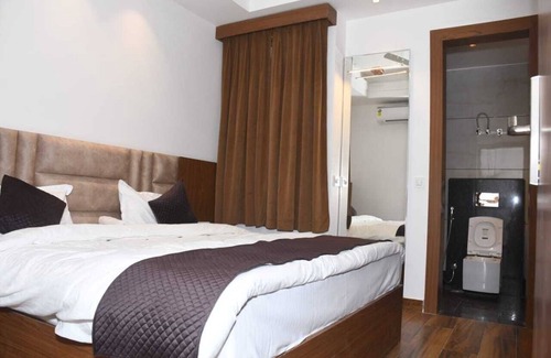 Kanpur Hotel | SWARN BHOOMI