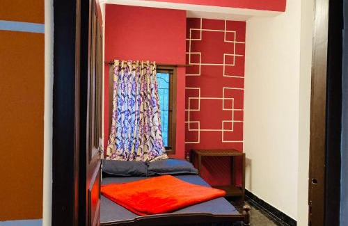 Munnar Casa | Swarna Tourist home Munnar