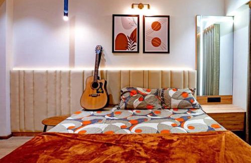 Sanand Apartamento | Swati Homes