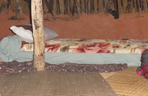 Kaphunga Cabina | Swazi Village Home Stay
