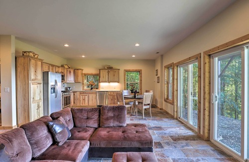 Whittier Cabina | Sweeping Smoky Mountain Views: ‘Bella Vista' Cabin