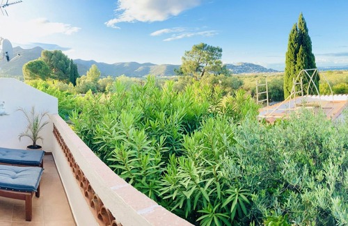 El Mas Bosca Apartamento | Sweeping views over the bay of Roses