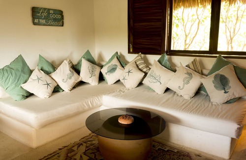 Santa María Colotepec Cabaña | Dulce y asequible casa de campo de 1 habitación, ideal para una pareja o soltero.