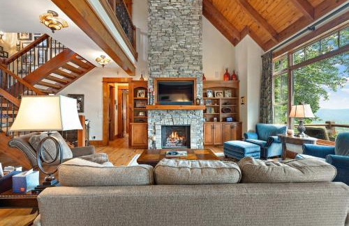 Boone Casa | Sweet Autumn at Blue Ridge Mountain Club