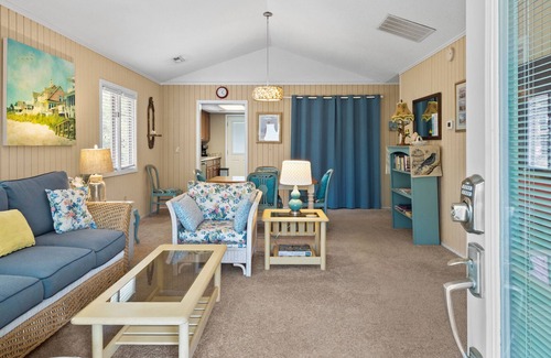 The Dunes Casa | Sweet Beach Retreat at Summer Cottages - 3 Bed/2 Bath Cottage w/ Community Pool - Close to Beach!!!