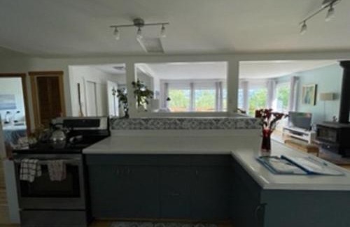 Nelson Casa | Sweet Creek Retreat
