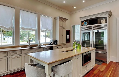 Crystal Shores Casa | Crystal Beach Home ~ Piscina privada ~ Cerca de la playa!