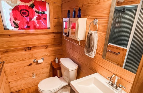 Singers Glen Cabaña | Sweet Escape Cottage - Hosted by Cozy in Canvas