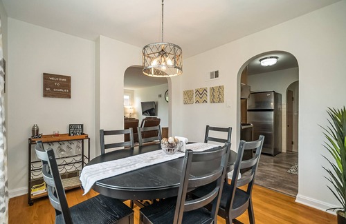St. Charles Historic District Casa | Sweet Escape Near Historic Main Street & MO River