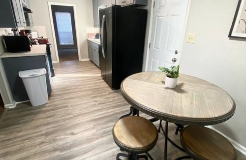 Gunter Afs Casa | Sweet Home Alabama 4BR 2BA oasis w/pool WI-FI Free Parking