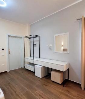 Himare Hotel | Sweet Home Himara