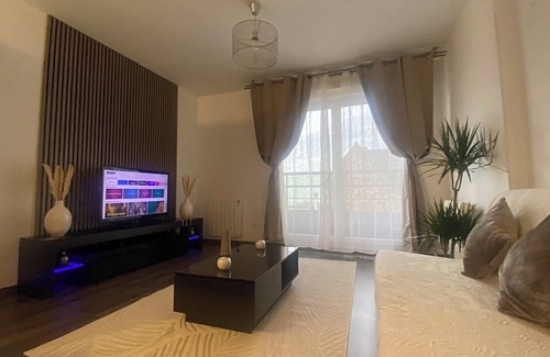 Epinay-sur-Seine Apartamento | Sweet Home Limite Enghien Proche Paris et Stade de France