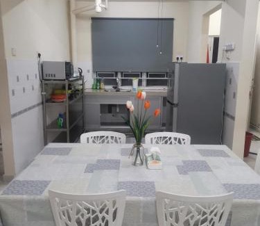 Tanjung Tanah Merah Apartamento | Sweet Homestay