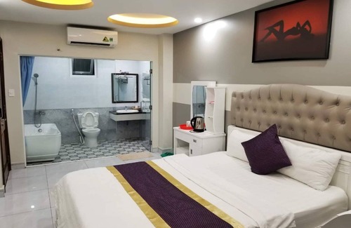 Binh Chanh Hotel | SWEET HOTEL