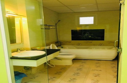 Binh Chanh Hotel | SWEET HOTEL