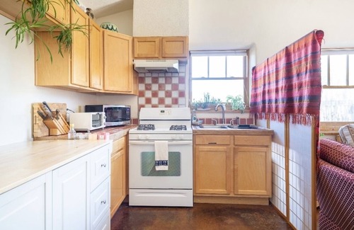 West Alameda Casa | sweet little casita
