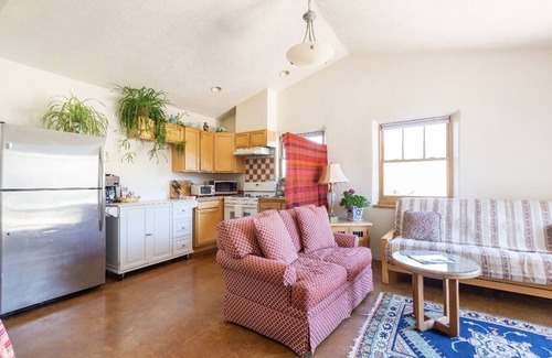 West Alameda Casa | sweet little casita