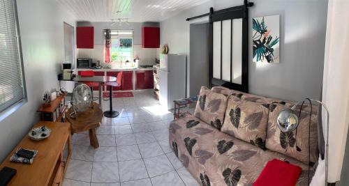 Punaauia Casa | Sweet little house - private pool