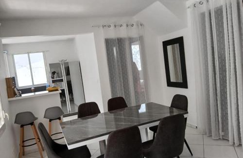 Sainte-Rose Casa | Sweet Nest Villa