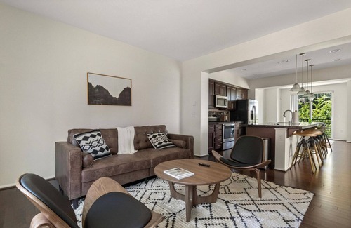 Education Hill Casa | Sweet Redmond 1BR w/ Parking, nr Parks & Schools, by Blueground