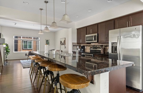Education Hill Casa | Sweet Redmond 1BR w/ Parking, nr Parks & Schools, by Blueground