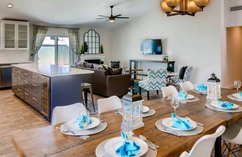 Sunset Ridge Casa | HEATED POOL + 5 MIN TO KIERLAND MALL