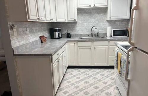 Seminole Casa | Sweet retreat, with private pool, patio, bbq, corn hole boards and fire pit.