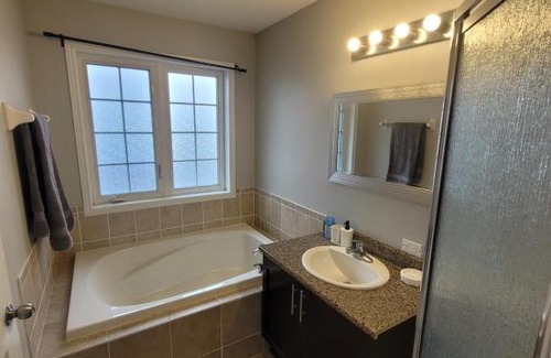 Cardinal Creek Casa | Sweet room
