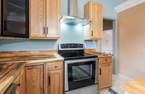 Hubert Casa | Sweet Savanna Stay Hubert NC