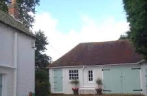 Chichester Casa | Sweet small barn with Tennis court, near Goodwood