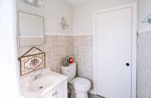 Columbia Casa | Sweet Southern Cottage~Walk to Charming Columbia