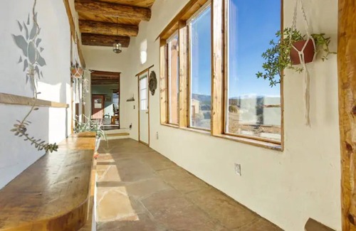 San Cristobal Casa | Sweet & Sunny Adobe Home
