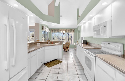 Broadmoor Casa | Sweet T Villa! Private heated pool! Beaches, golf courses and amenities!