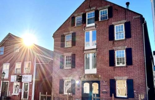 Queens Square Apartamento | Sweet two bedrooms building in downtown