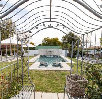 Drakenstein Casa | Sweetwater Guesthouse