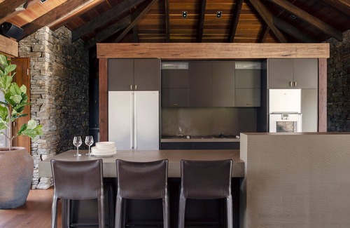 Cattai Villa | LUXICO - Estate Sweven