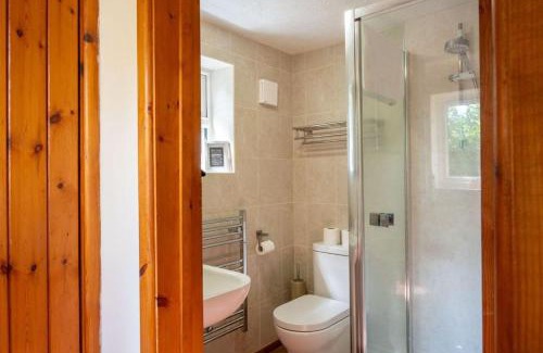 Rackheath Casa | Swift Host - Studio - Barn Cottage - Garden - Parking