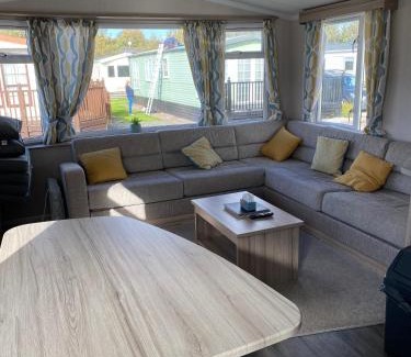 Morecambe Casa | Swift Retreat Caravan - Morecambe