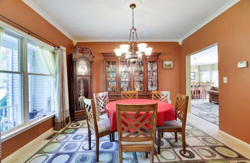 Swiftwater Casa | Swiftwater 4BR Home with Fireplace & Backyard