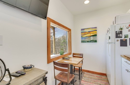 Waterloo Apartamento | Swim, Boat & Fish: Waterloo Retreat w/Views!