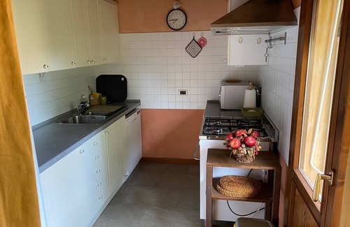 Crespellano Casa | Piscina y relajación en las colinas de Bolonia entre arte, motores, gastronomía