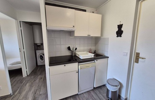 Tamaris Apartamento | Piscina, playas cercanas, internet y parking privado
