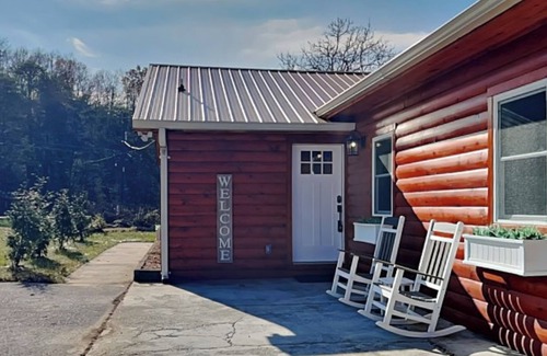 Sevierville Cabina | Swinging S'mores