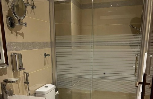 Al Bawadi Hotel | Swiss Blue Hotel Alsteen