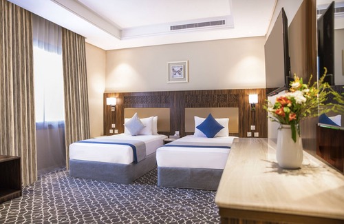 Hera Street Hotel | Swiss Blue Hira